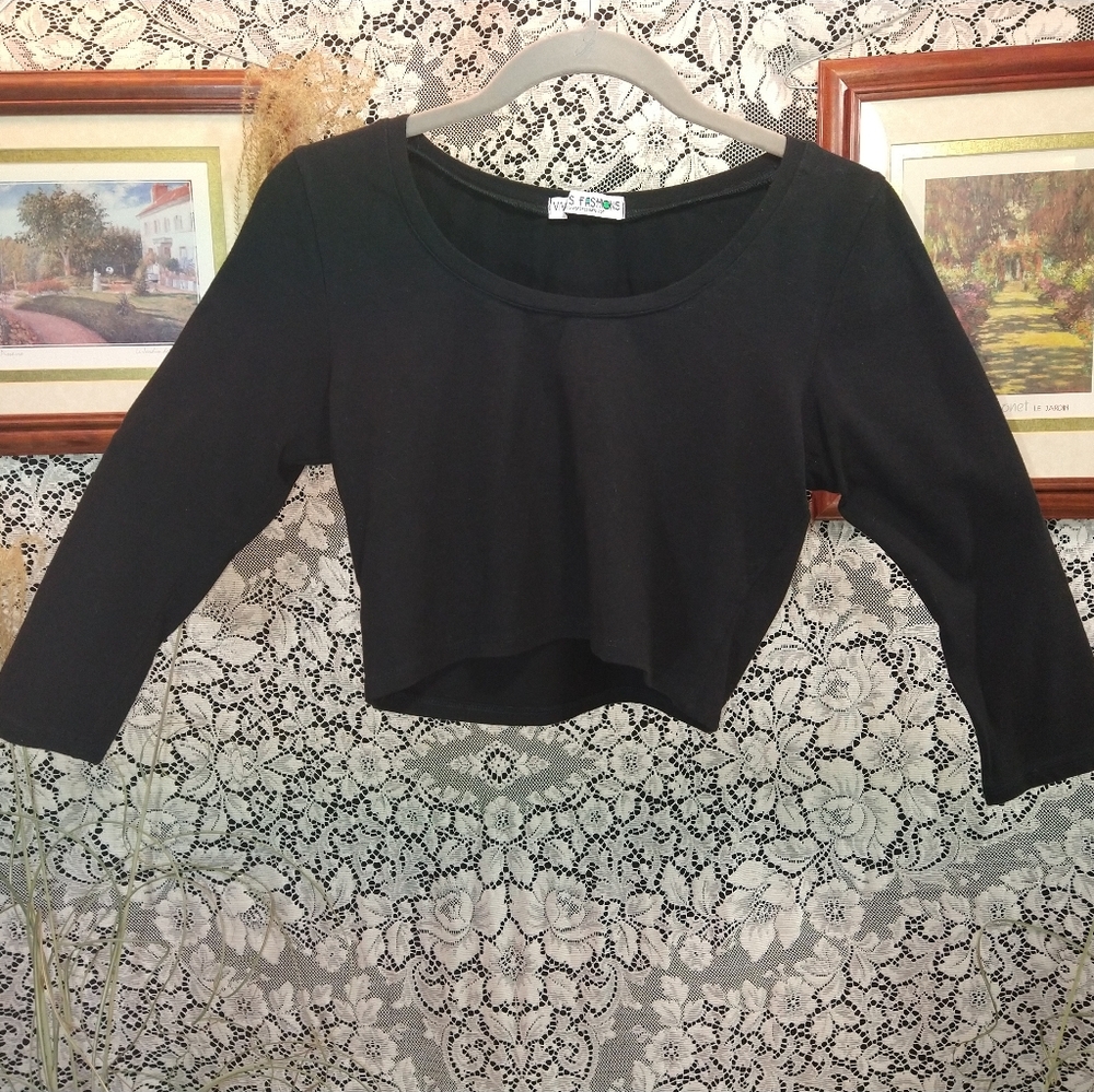 Vivian's Fashions black crop top crew neck 3/4 sleeves